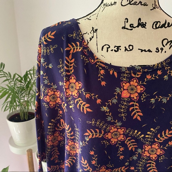 LuLaRoe | Floral Tunic - Picture 2 of 4